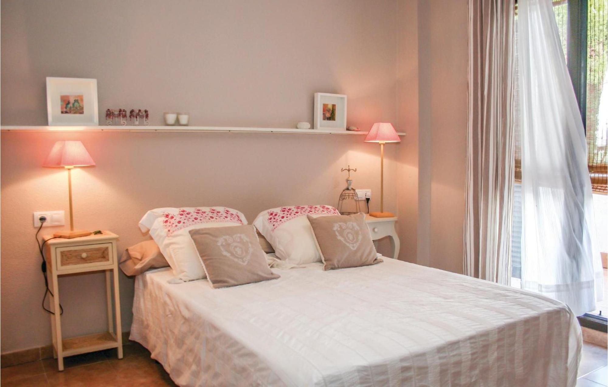 Beautiful Apartment In Alcossebre With Kitchen Kültér fotó